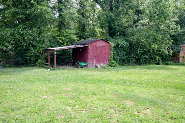1735 Welch Road, Jeffersonville, KY 40337