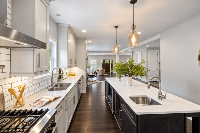 1509 Ashwood Ave, Nashville, TN 37212