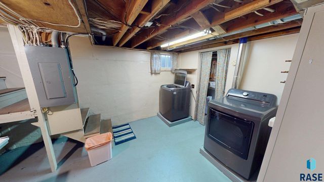1024 4th St Street, Brookings, SD 57006