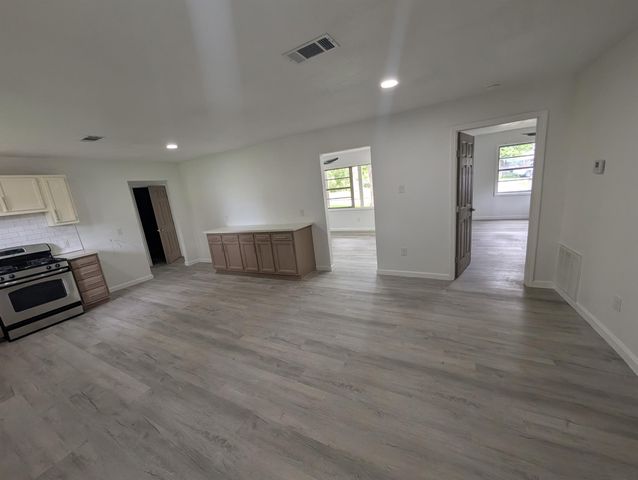306 Allendale Road, Pasadena, TX 77502