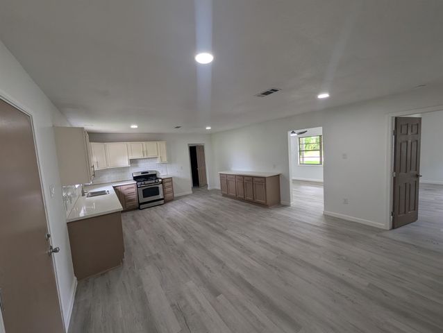 306 Allendale Road, Pasadena, TX 77502
