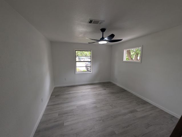 306 Allendale Road, Pasadena, TX 77502