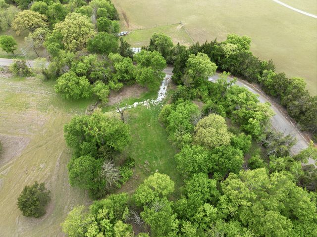 582 Hcr 1313, Hillsboro, TX 76645