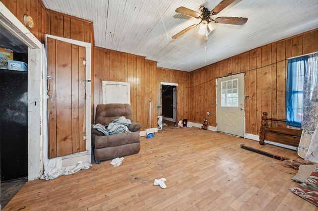 582 Hcr 1313, Hillsboro, TX 76645