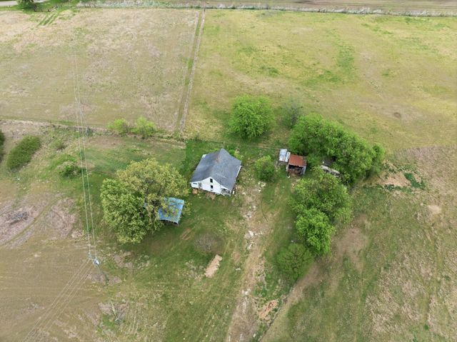 582 Hcr 1313, Hillsboro, TX 76645