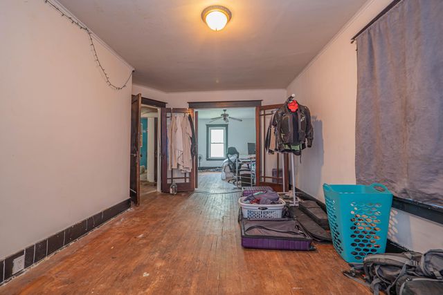 609 FISK AVE, Moberly, MO 65270