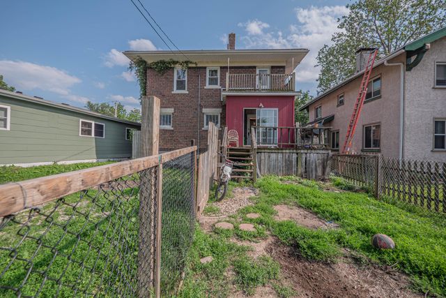 609 FISK AVE, Moberly, MO 65270