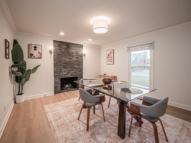 1014 Kingswood Drive, Evansville, IN 47715