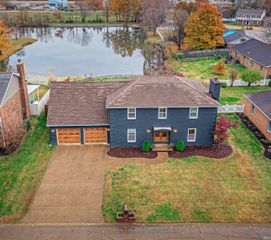 1014 Kingswood Drive, Evansville, IN 47715