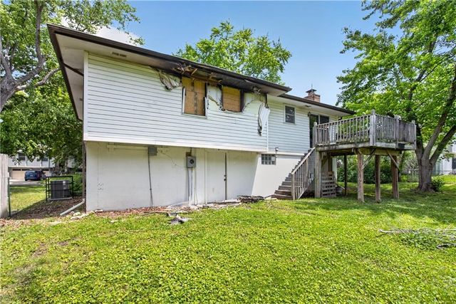 107 Brentwood Drive, Belton, MO 64012