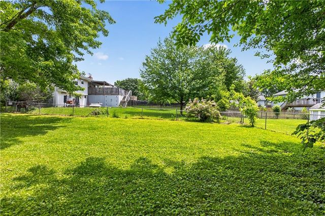 107 Brentwood Drive, Belton, MO 64012