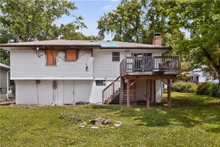 107 Brentwood Drive, Belton, MO 64012