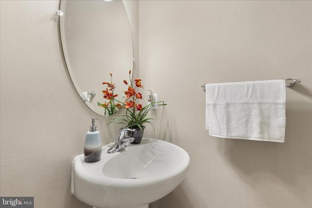 7534 TOTTENHAM DR, White Plains, MD 20695