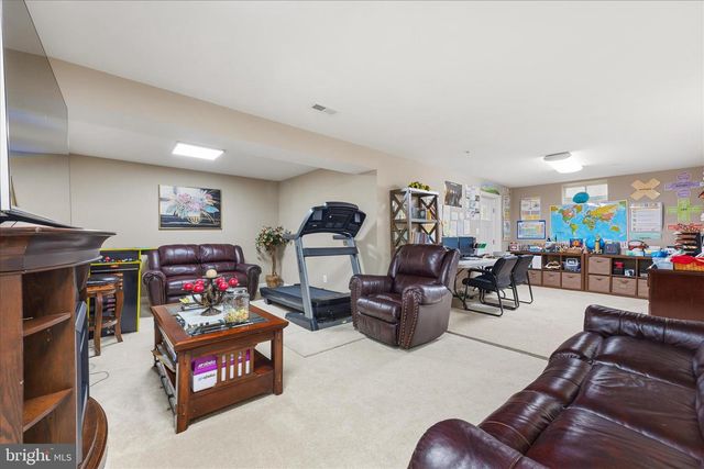 7534 TOTTENHAM DR, White Plains, MD 20695