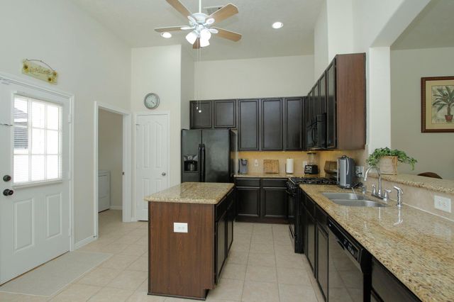10018 Blissfull Valley Lane, Tomball, TX 77375