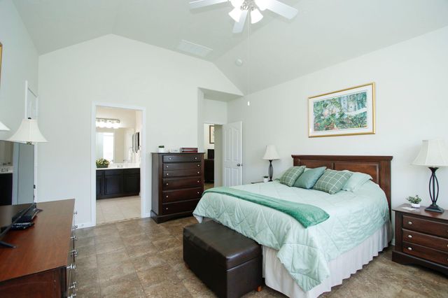 10018 Blissfull Valley Lane, Tomball, TX 77375