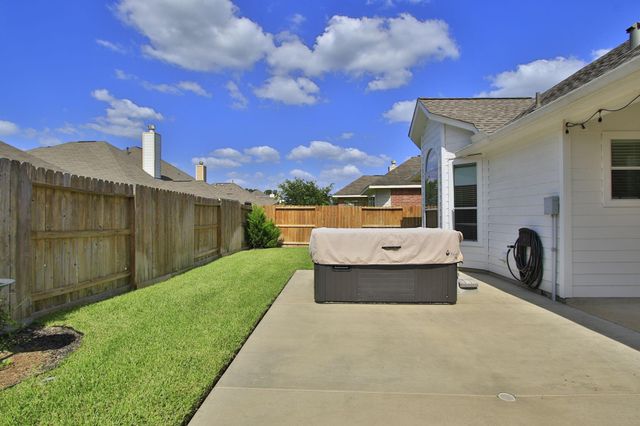 10018 Blissfull Valley Lane, Tomball, TX 77375