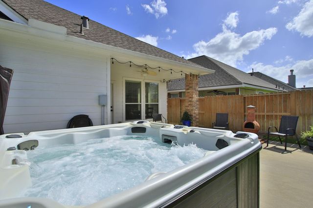 10018 Blissfull Valley Lane, Tomball, TX 77375