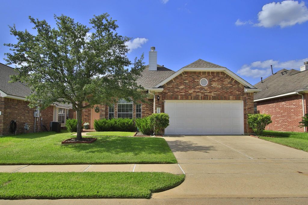 10018 Blissfull Valley Lane, Tomball, TX 77375