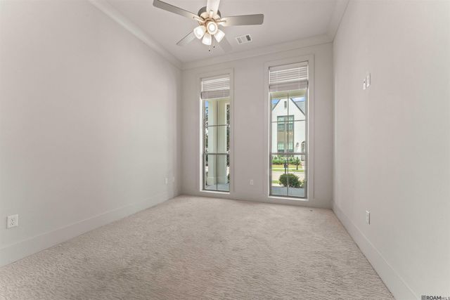 9340 Inniswylde Dr, Baton Rouge, LA 70809