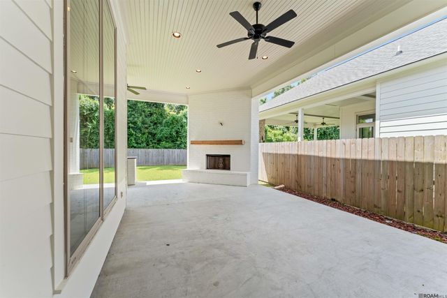 9340 Inniswylde Dr, Baton Rouge, LA 70809