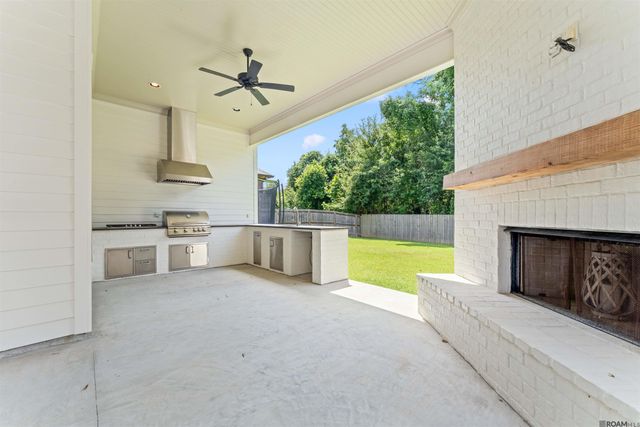 9340 Inniswylde Dr, Baton Rouge, LA 70809