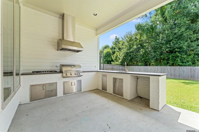 9340 Inniswylde Dr, Baton Rouge, LA 70809