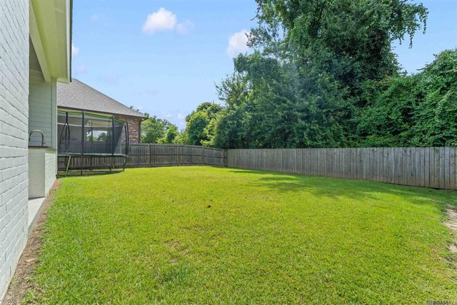 9340 Inniswylde Dr, Baton Rouge, LA 70809