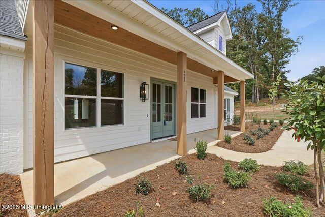 928 Mullican Road, Florence, MS 39073