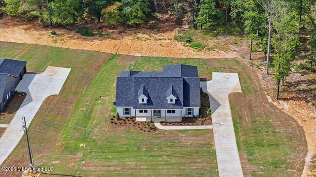 928 Mullican Road, Florence, MS 39073