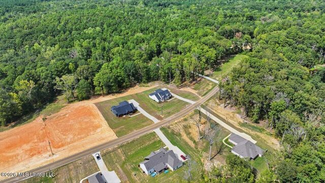 928 Mullican Road, Florence, MS 39073
