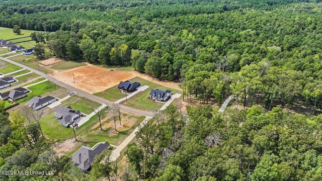 928 Mullican Road, Florence, MS 39073