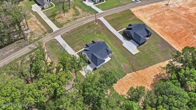 928 Mullican Road, Florence, MS 39073