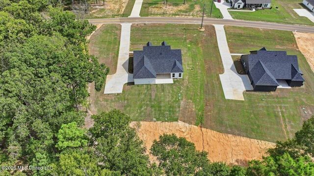 928 Mullican Road, Florence, MS 39073