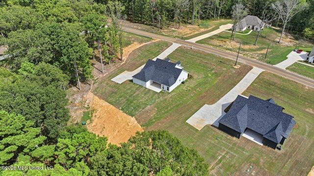 928 Mullican Road, Florence, MS 39073
