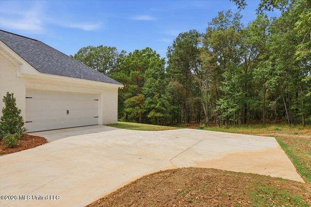928 Mullican Road, Florence, MS 39073