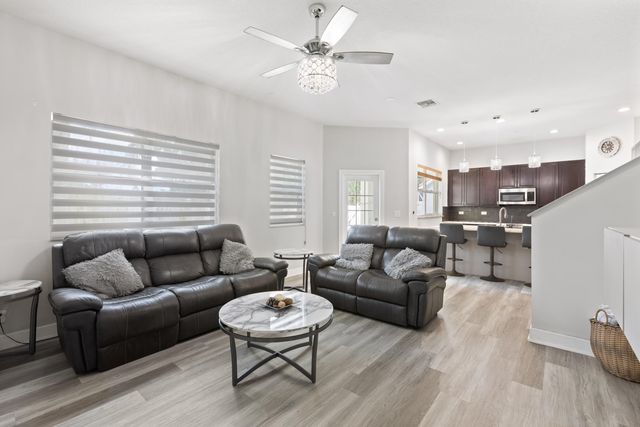 3221 El Camino, West Palm Beach, FL 33409