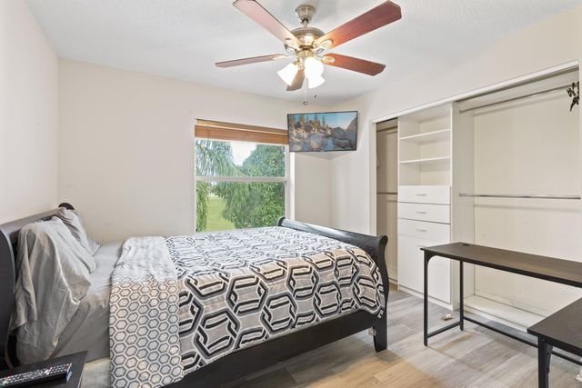 3221 El Camino, West Palm Beach, FL 33409