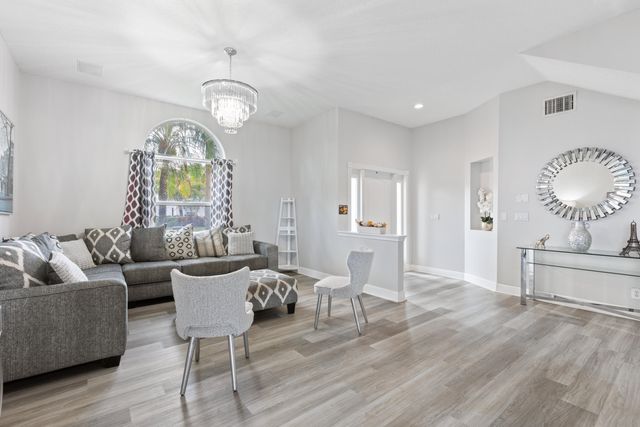 3221 El Camino, West Palm Beach, FL 33409