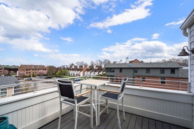 150 Merrimac St I, Newburyport, MA 01950