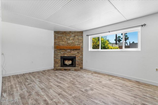 1041 E KRISTAL Way, Phoenix, AZ 85024