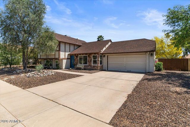 1041 E KRISTAL Way, Phoenix, AZ 85024