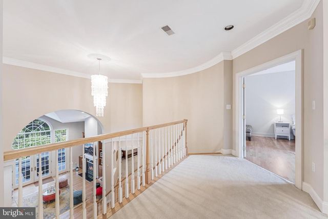 7405 OLD MAPLE SQ, Mclean, VA 22102