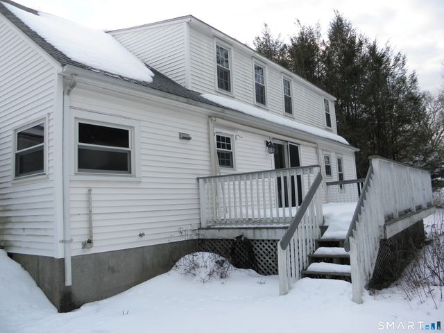 31 Woodland Drive, Norwich, CT 06360