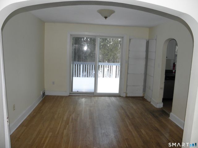 31 Woodland Drive, Norwich, CT 06360