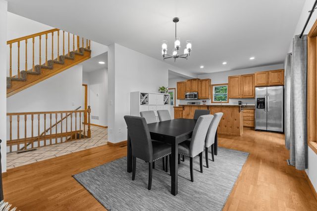 7520 Walker Street, Saint Louis Park, MN 55426