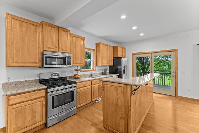 7520 Walker Street, Saint Louis Park, MN 55426