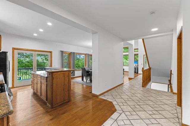 7520 Walker Street, Saint Louis Park, MN 55426