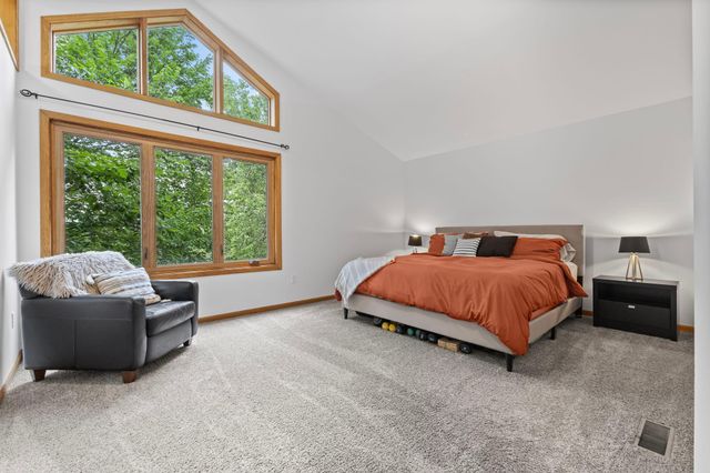 7520 Walker Street, Saint Louis Park, MN 55426