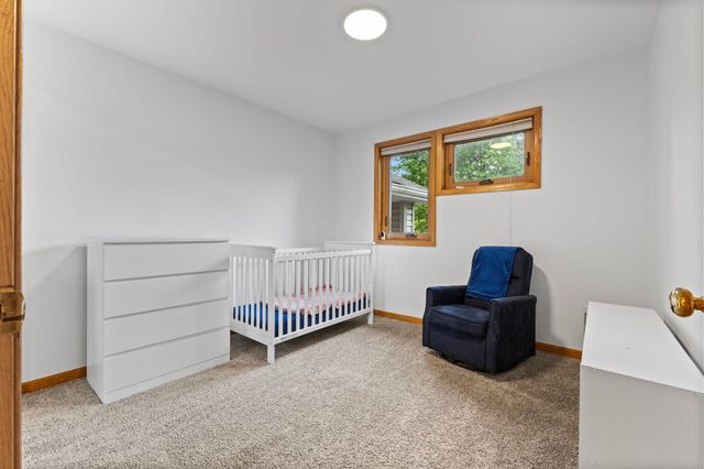 7520 Walker Street, Saint Louis Park, MN 55426
